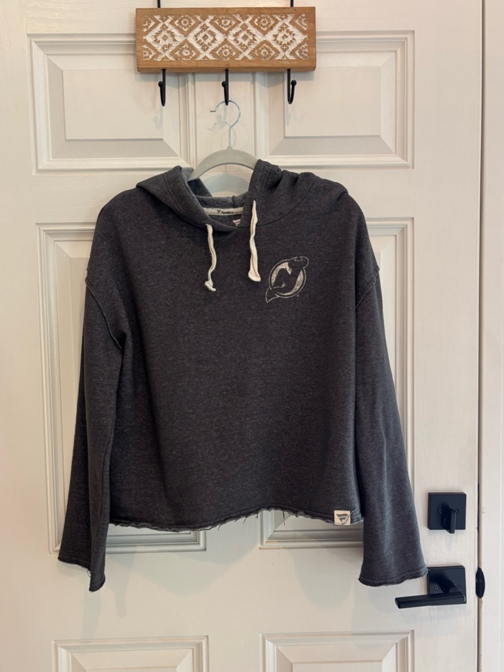 Fanatics DEVILS pullover with hood womens L